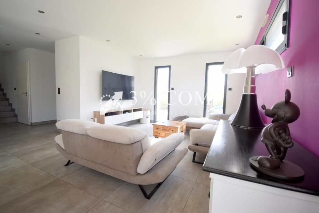 Maison moderne avec vue dégagée 141 m2 habitables Bruley – 5 pièces – 4 chambres – 141 m²