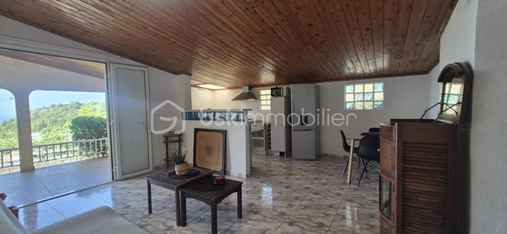 Location Maison F3 de 80 m² Bésave – 3 pièces – 2 chambres – 80 m²