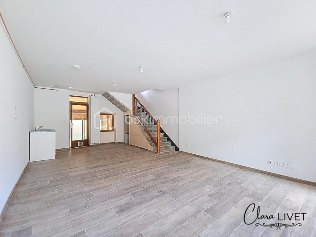 Mieux qu’un appartement : une maison de ville avec jardin & garage à Chessy-les-Mines – 4 pièces – 3 chambres – 147 m²