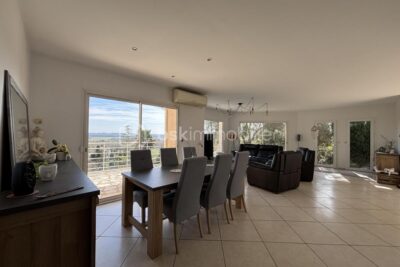 MAISON D&rsquo;ARCHITECTE SUR RABASTENS – 8 pièces – 5 chambres – 219 m²