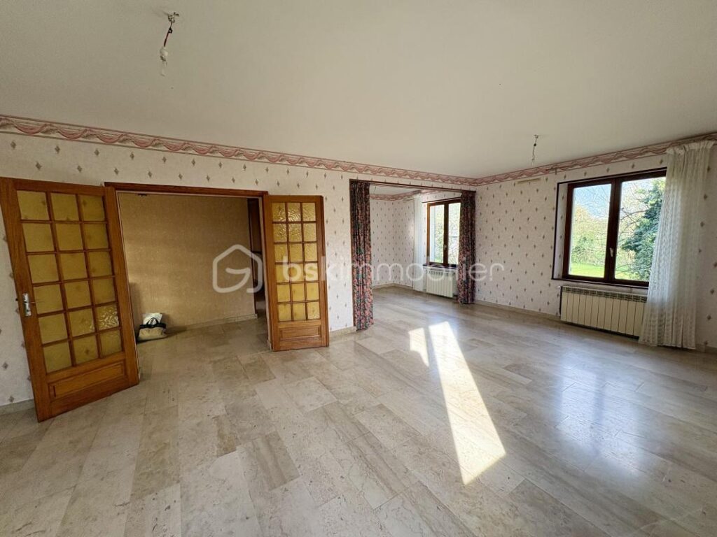 Maison lumineuse offrant une vue magnifique sur le verger depuis le séjour, dans un environnement calme et sans vis-à-vis. A quelques minutes de Reims – 3 pièces – 2 chambres – 106 m²