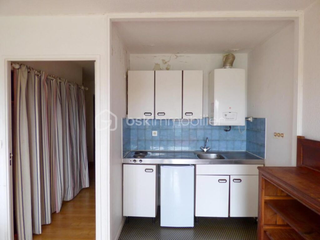 Appartement T1 avec balcon – 1 pièce – NR chambres – 27 m²