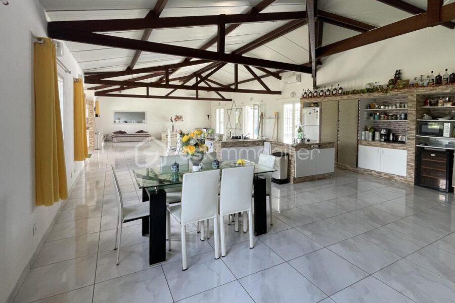 Maison à vendre à Kourou