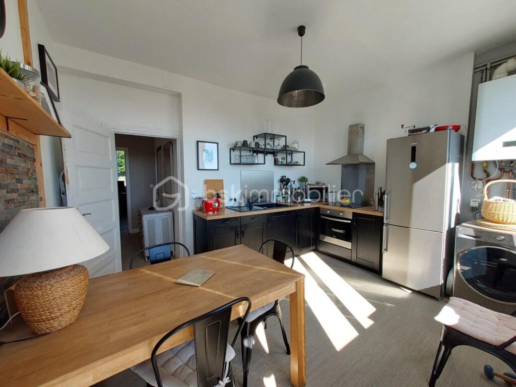 ✨ Appartement T3 avec jardin et vue exceptionnelle à Royat ✨ – 3 pièces – 2 chambres – 65 m²