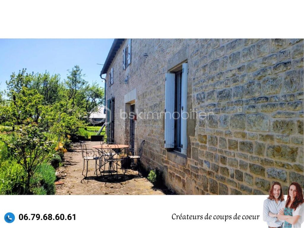 Ancien corps de ferme à rénover – 5 pièces – 4 chambres – 173 m²