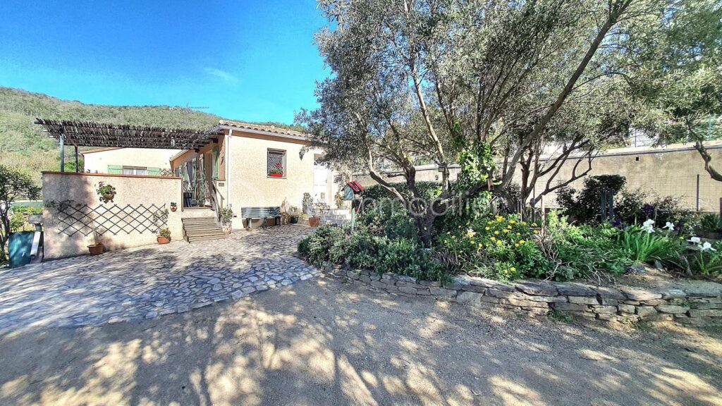 MAISON 119 M² – PLEIN SUD – 3 CHAMBRESS – TERRAIN 990 M² – VUE EXCEPTIONNELLE – 4 pièces – 3 chambres – 119 m²