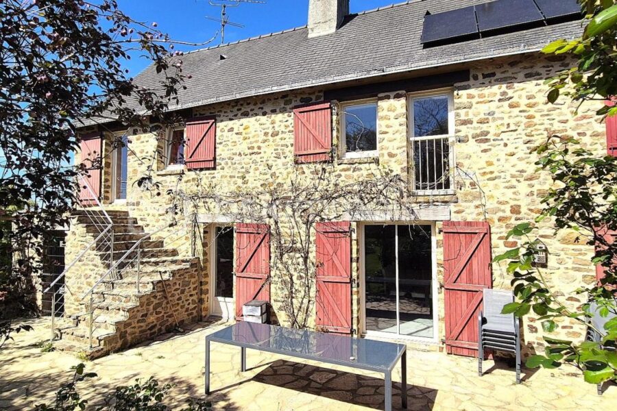 Maison à vendre à Saint germain le fouilloux