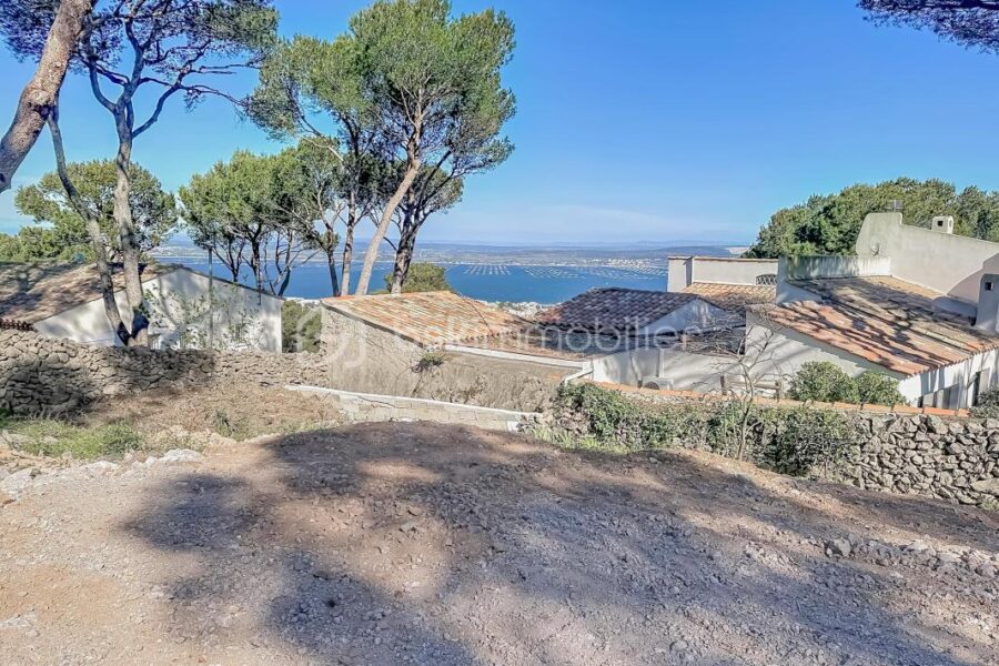 Terrain à vendre à Sete