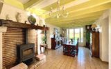 **Maison landaise de caractère avec piscine et parc arboré – Fort potentiel** – 5 pièces – 4 chambres – 164 m²