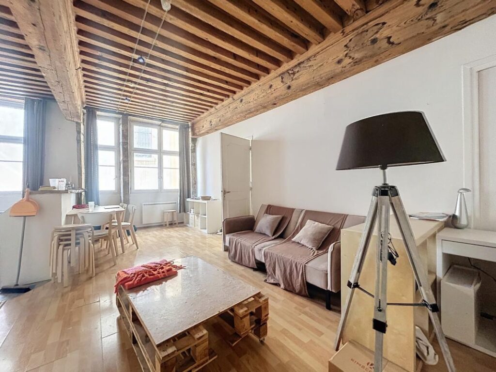 LOCATION LYON 5 APPARTEMENT T2 MEUBLE – 2 pièces – 1 chambre – 48 m²