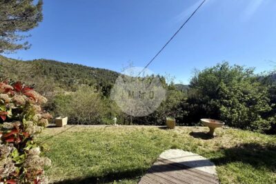 Lascours_Maison de type 3 91.08m² avec garage et dépendance sur 3000m² de terrain – 3 pièces – 2 chambres – 91 m²