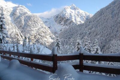 CHALET 4 CHAMBRES – A 15 MINUTES DES PISTES DE SKI – EN PLEINE NATURE – 6 pièces – 4 chambres – 88 m²