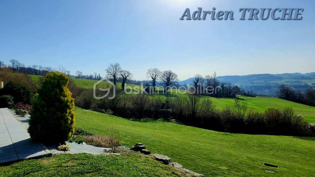 Magnifique cadre panoramique à découvrir – 5 pièces – 3 chambres – 125 m²