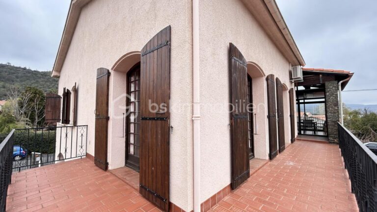 Maison 4 faces – 8 pièces – 5 chambres – 188 m²