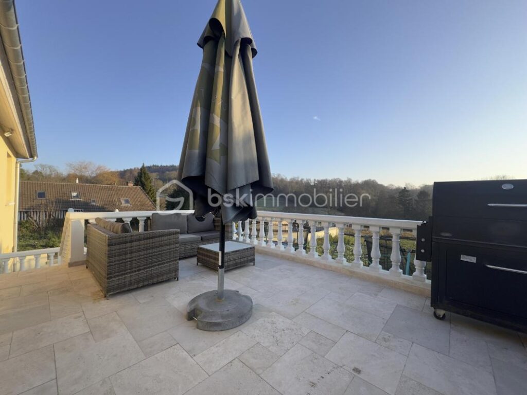 MAISON A VENDRE A TOUQUES – 6 pièces – 4 chambres – 140 m²