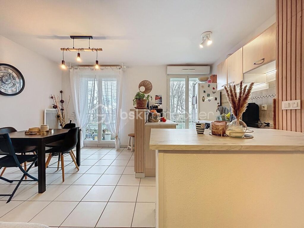 T3 lumineux au calme – À 2 min du tram La Gardette – 3 pièces – 2 chambres – 60 m²