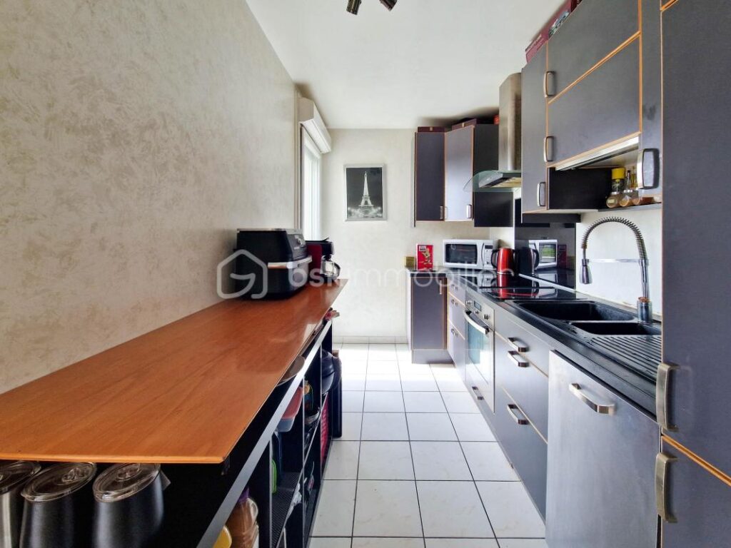 Appartement moderne et lumineux à vendre avec balcon et terrasses dans un quartier prisé – 4 pièces – 3 chambres – 75 m²