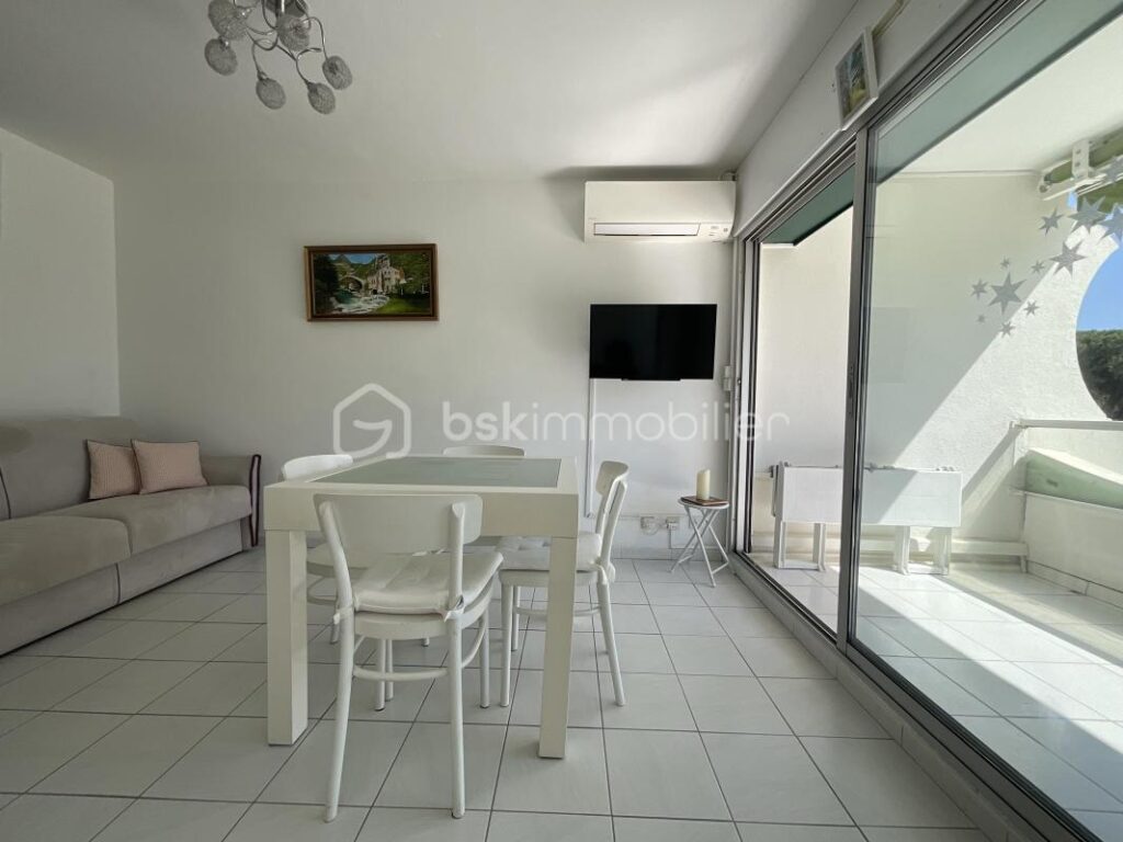 Un cocon avec parking, coté sud – 2 pièces – 1 chambre – 35 m²