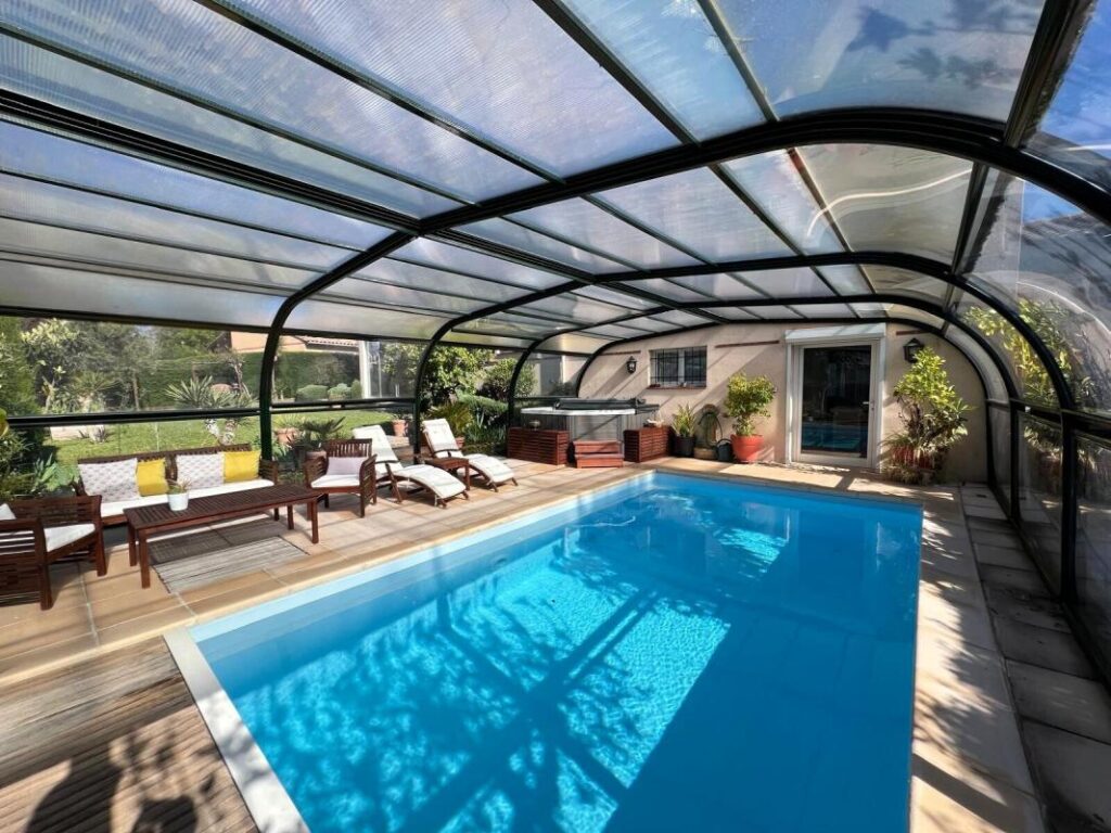 Élégante villa familiale avec vue Pyrénées – L’Union, proche Toulouse – 8 pièces – 5 chambres – 235 m²