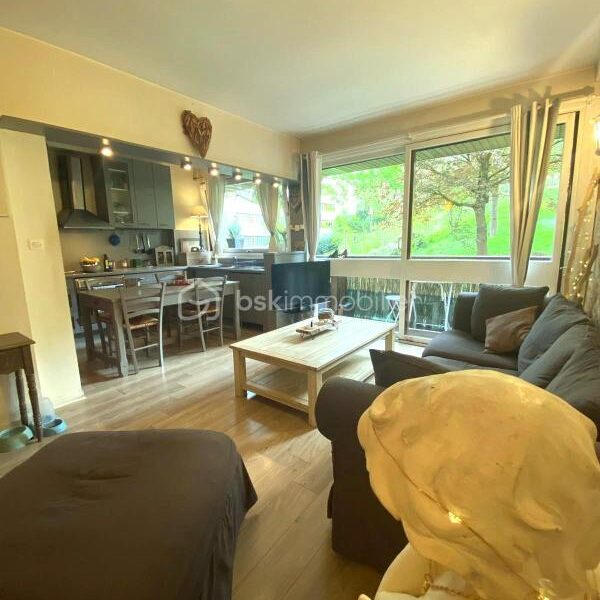 Appartement à vendre à La celle saint cloud