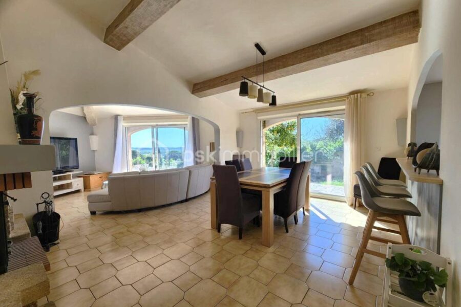 Maison à vendre à Tourbes