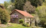 Ancien moulin renové avec grange et terrain à Boisset 15600 – 5 pièces – 4 chambres