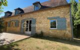 Propriété de 2 belles maisons de style Périgourdin avec piscine – 10 pièces – 6 chambres – 240 m²
