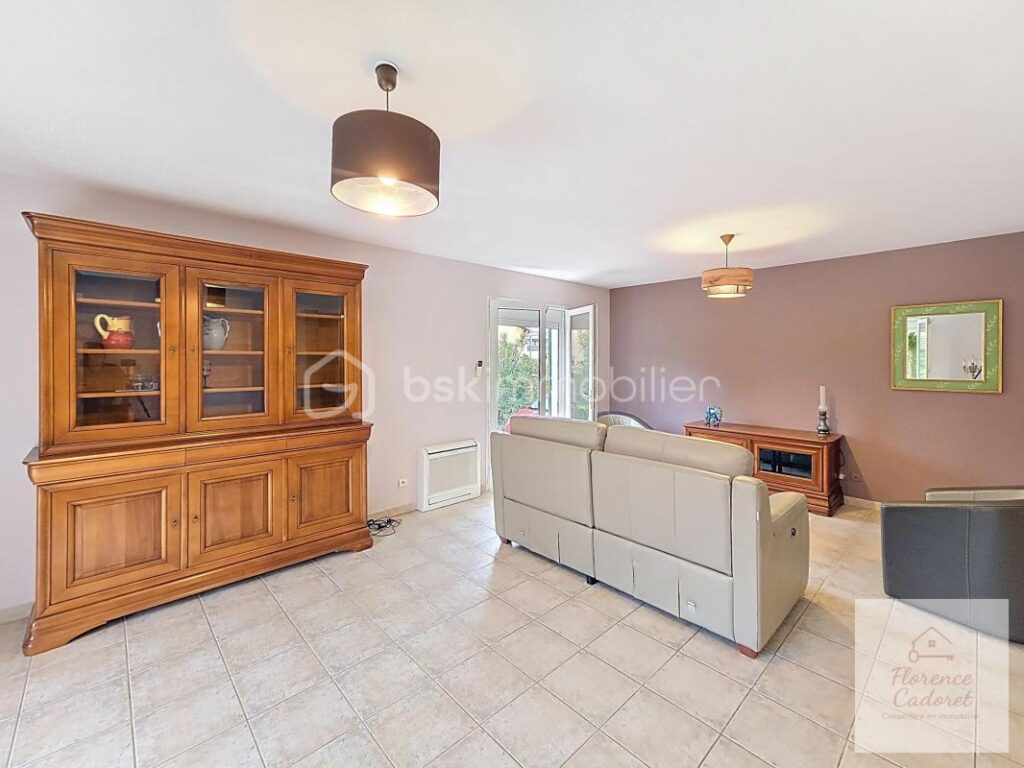 VILLA RECENTE A 10 MIN D&rsquo;UZES – 4 pièces – 3 chambres – 112 m²