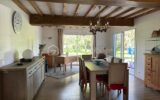 Découvrez le charme unique d&rsquo;une maison de village à Pierremande ! – 7 pièces – 4 chambres – 162 m²