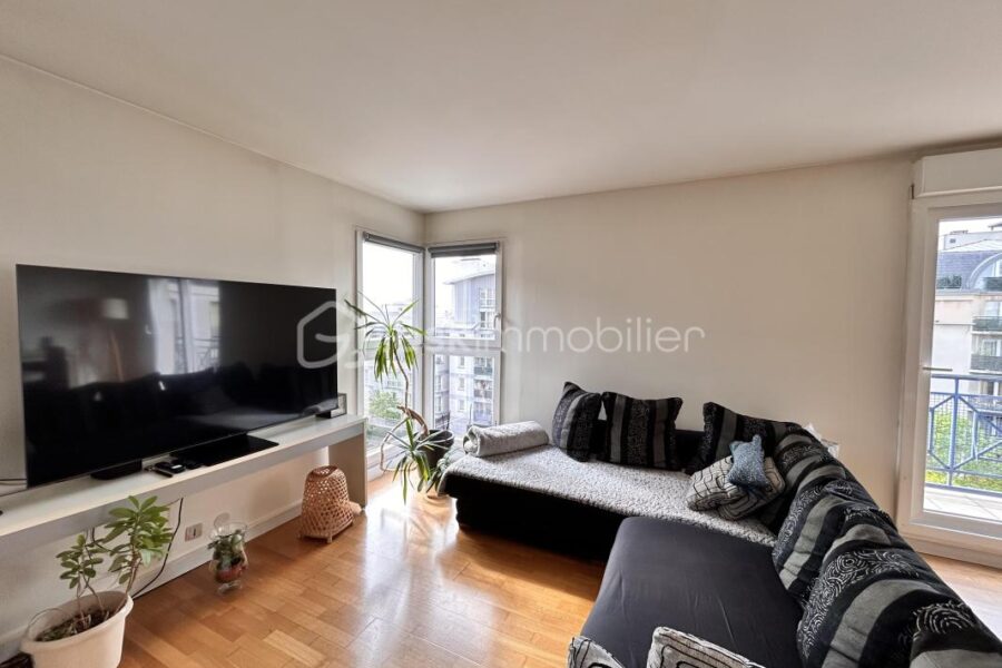 Appartement à vendre à Creteil — Vue sur la ville — photo 5