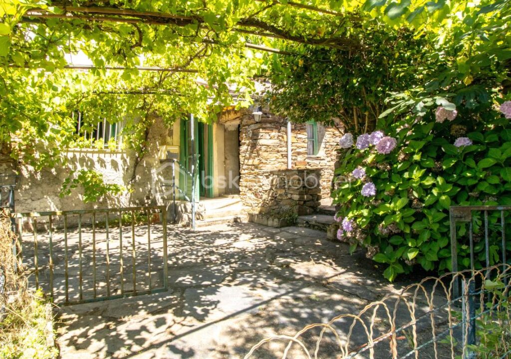 Mas cévenol à rénover – 4 pièces – 3 chambres – 91 m²