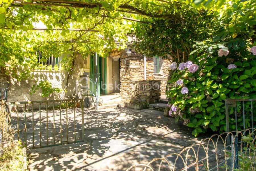 Maison à vendre à Saumane