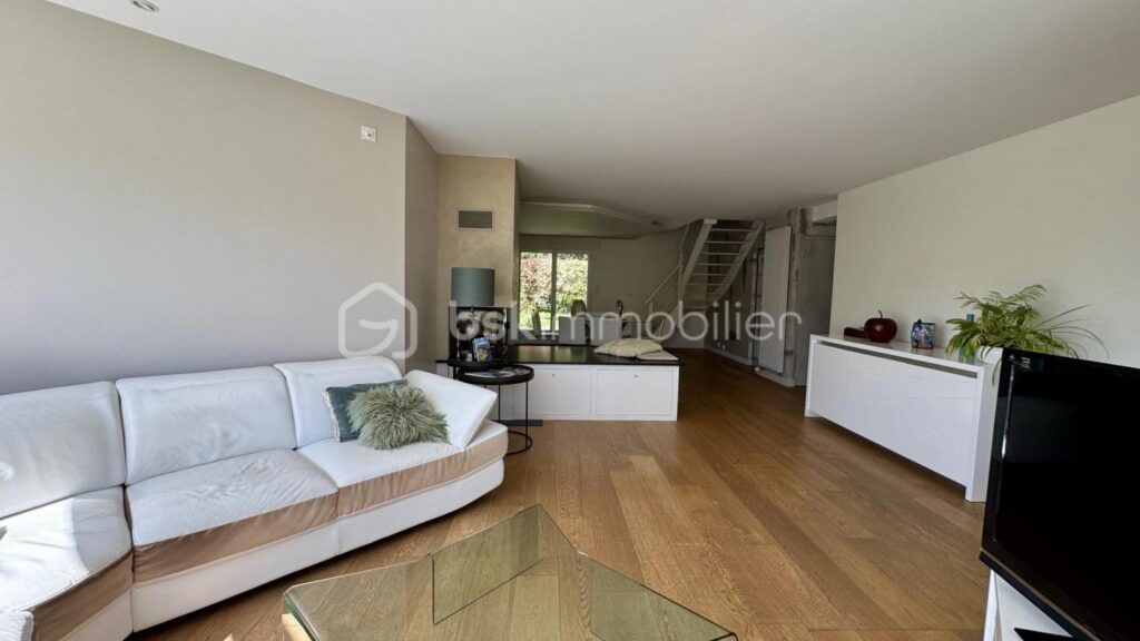 Très belle maison contemporaine familiale – 8 pièces – 175m2 – avec jardin – PACÉ – 8 pièces – 5 chambres – 175 m²