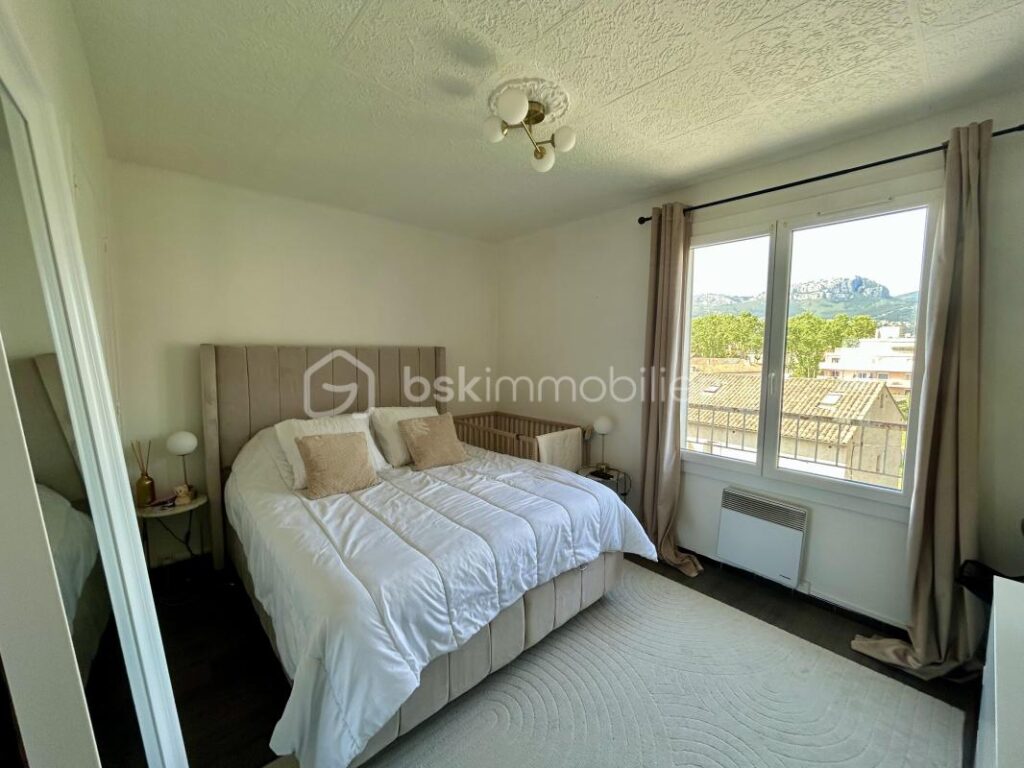 À vendre – Appartement 3 pièces avec balcons – Toulon secteur Saint Roch – 3 pièces – 2 chambres – 51 m²