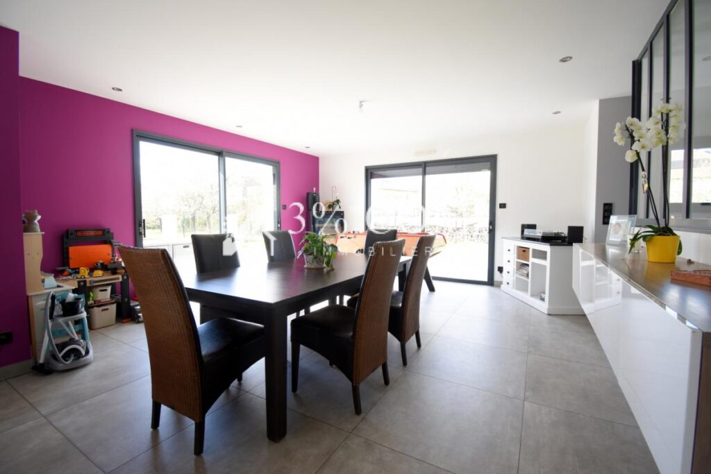 Maison moderne avec vue dégagée 141 m2 habitables Bruley – 5 pièces – 4 chambres – 141 m²