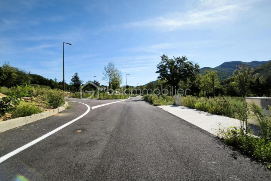 Terrain à vendre à Colombieres sur orb
