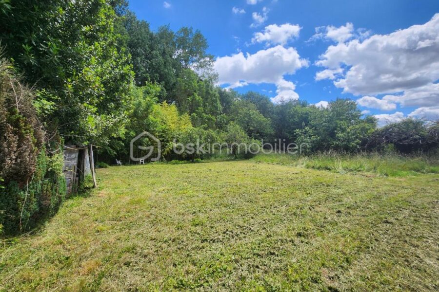 Terrain à vendre à Curzay sur vonne