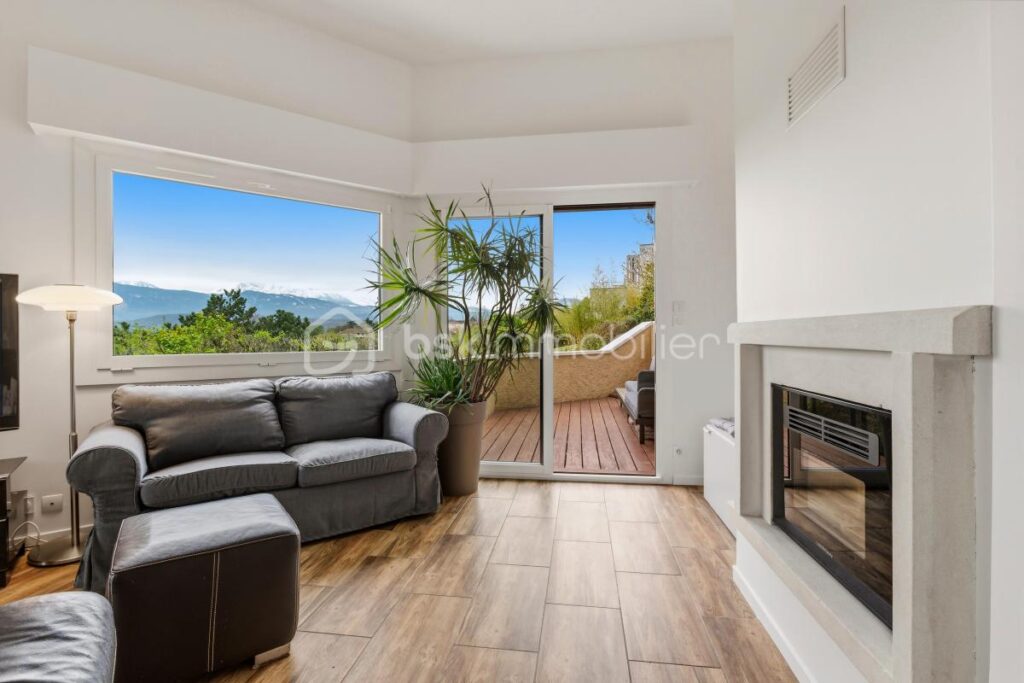 Maison d’architecte de 180m2 – 8 pièces – 7 chambres – 180 m²