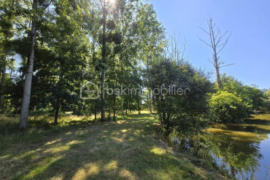 Terrain à vendre à Martigne sur mayenne
