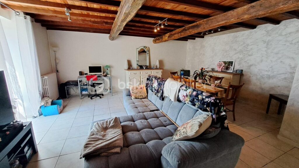 Corps de ferme – 4 pièces – 3 chambres – 136 m²