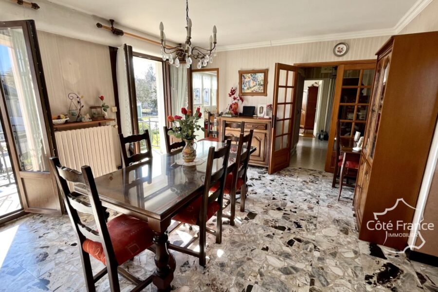 Maison à vendre à Attigny
