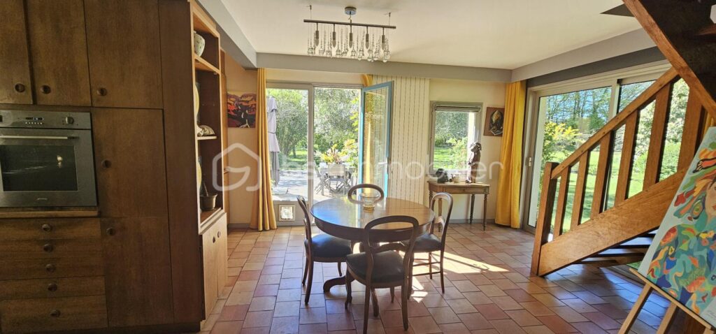 COUP DE COEUR – 6 pièces – 4 chambres – 151 m²