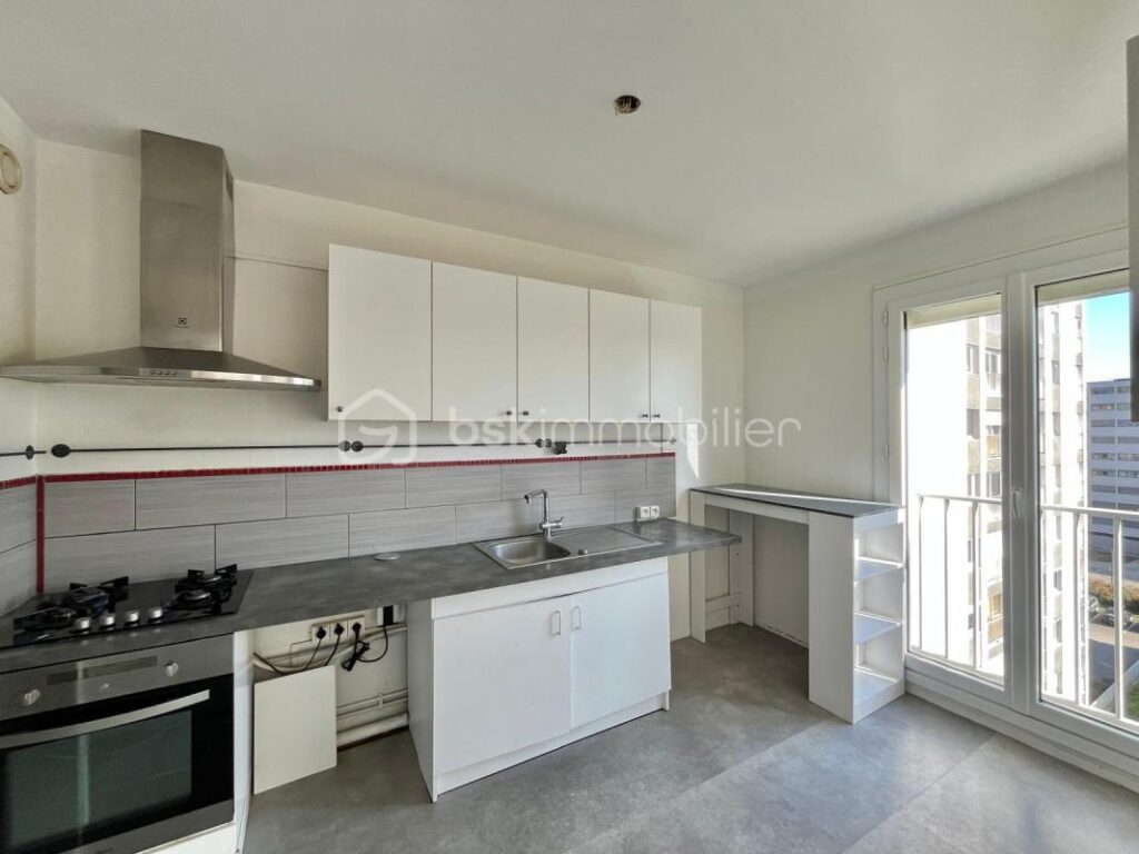 DIJON : Appartement 3 pièces 64m2 – 2 chambres vue dégagée, parking – 3 pièces – 2 chambres – 64 m²