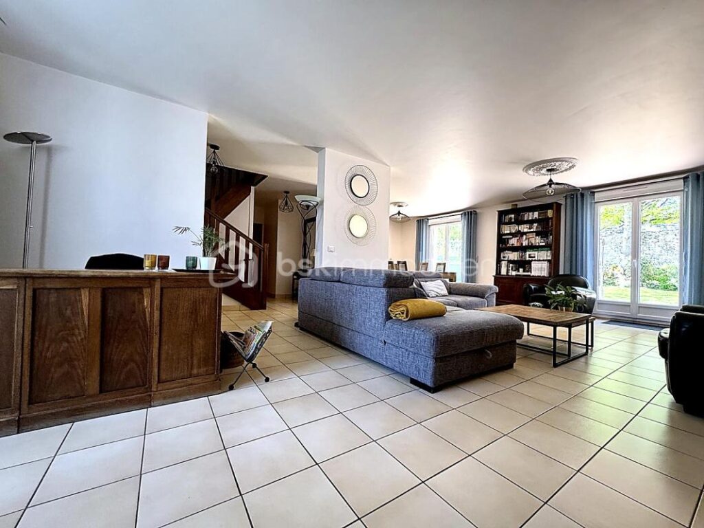 Marolles-en-Hurepoix – 6 pièces – 4 chambres – 178 m²