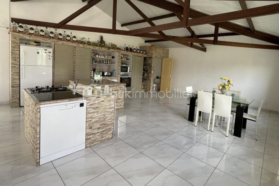 Maison à vendre à Kourou