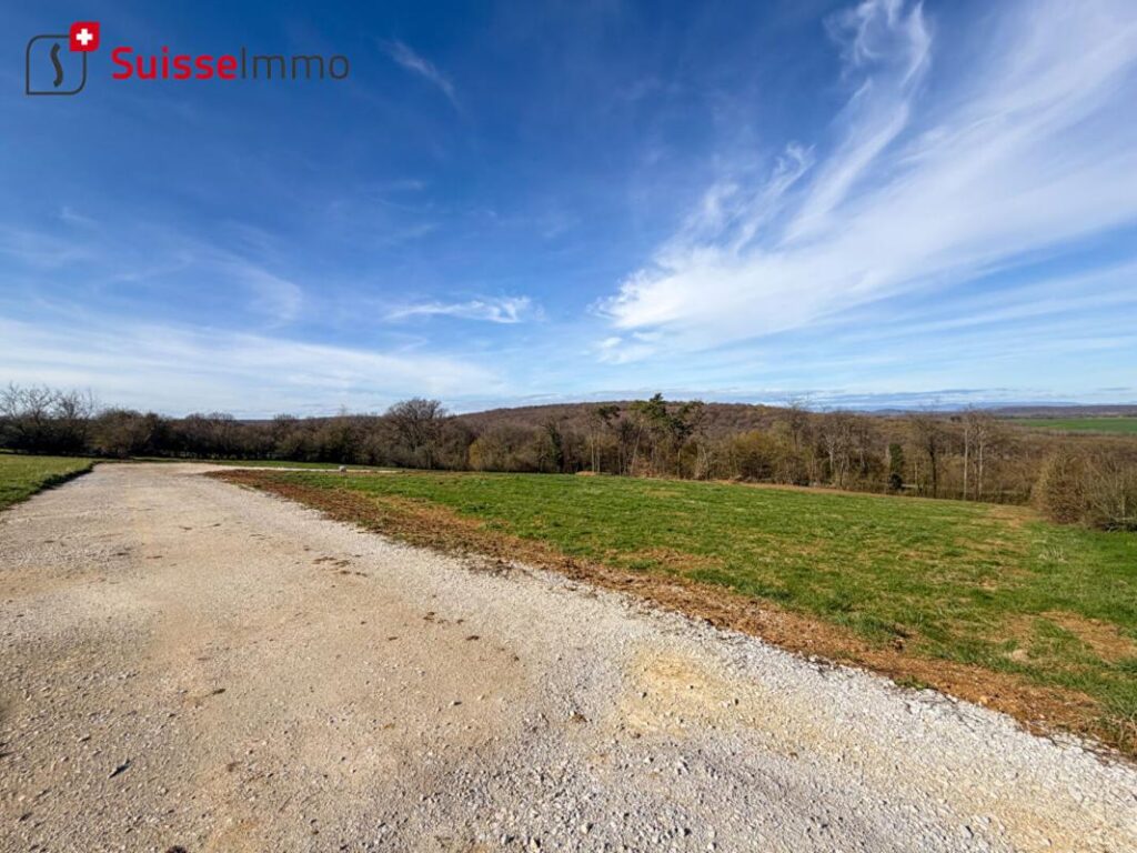 Terrain constructible MONTENOIS – NR pièces – NR chambres – 600 m²