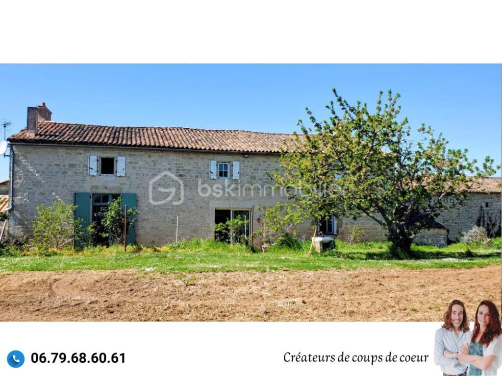 Ancien corps de ferme à rénover – 5 pièces – 4 chambres – 173 m²