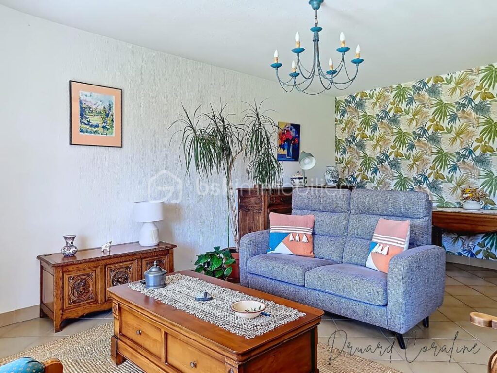 Appartement T2 en rez-de-jardin – 2 pièces – 1 chambre – 53 m²