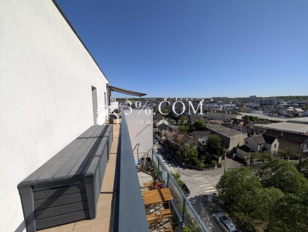 Poissy : grand appartement à vendre avec Jean-Marc DUTREIL – 4 pièces – 3 chambres – 92 m²