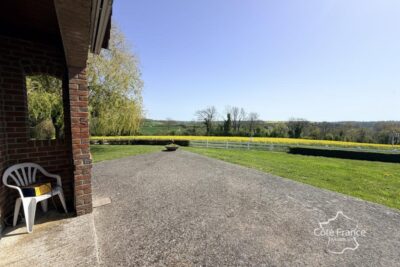 02120 Maison de caractère, cadre privilégié à SAISIR – 7 pièces – 5 chambres – 192 m²